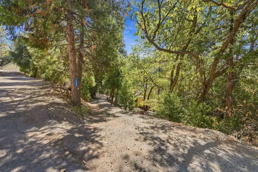 1283 Wy Court, Springville, CA 93265 - #2