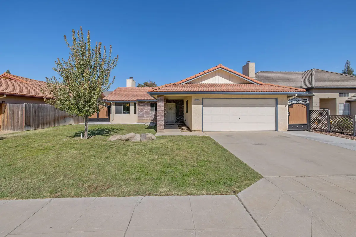 2152 E Jon Drive, Fresno, CA 93720 - #1