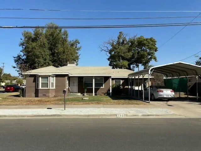 390 N Highland Street, Tulare, CA 93274 - #2