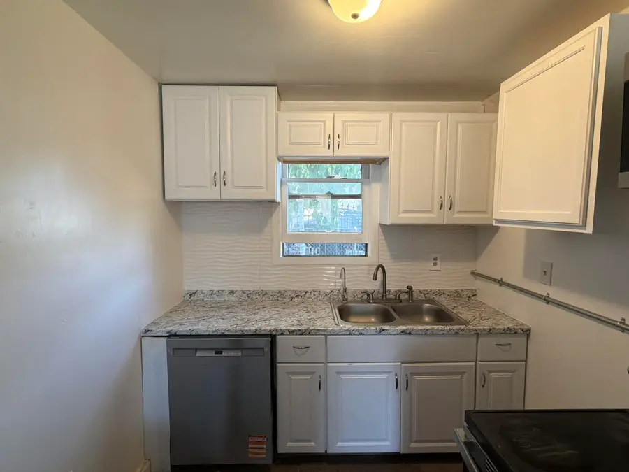 1729 N Willis Street, Visalia, CA 93291 - #3