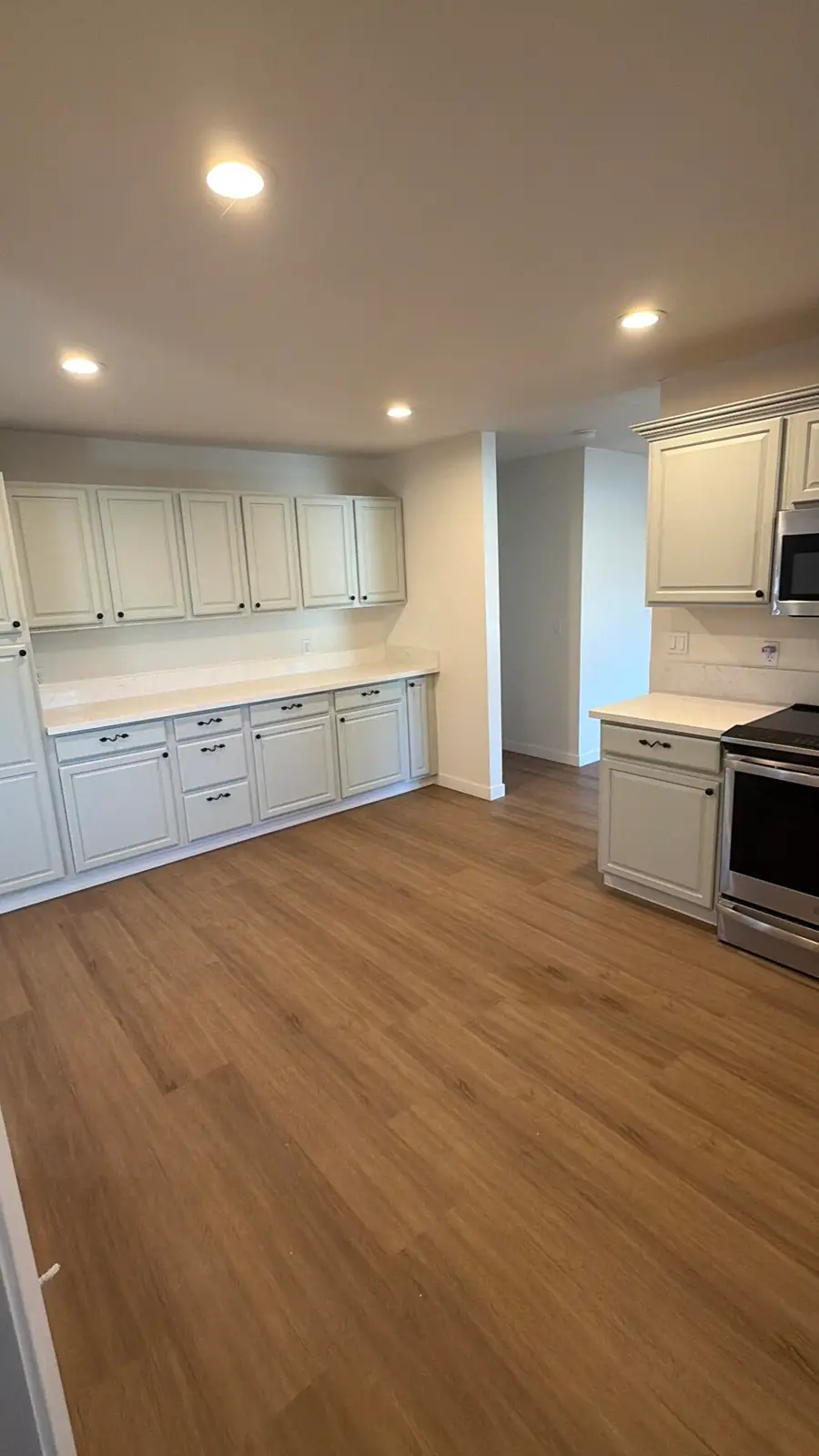 285 Orangewood Avenue, Lindsay, CA 93247 - #3