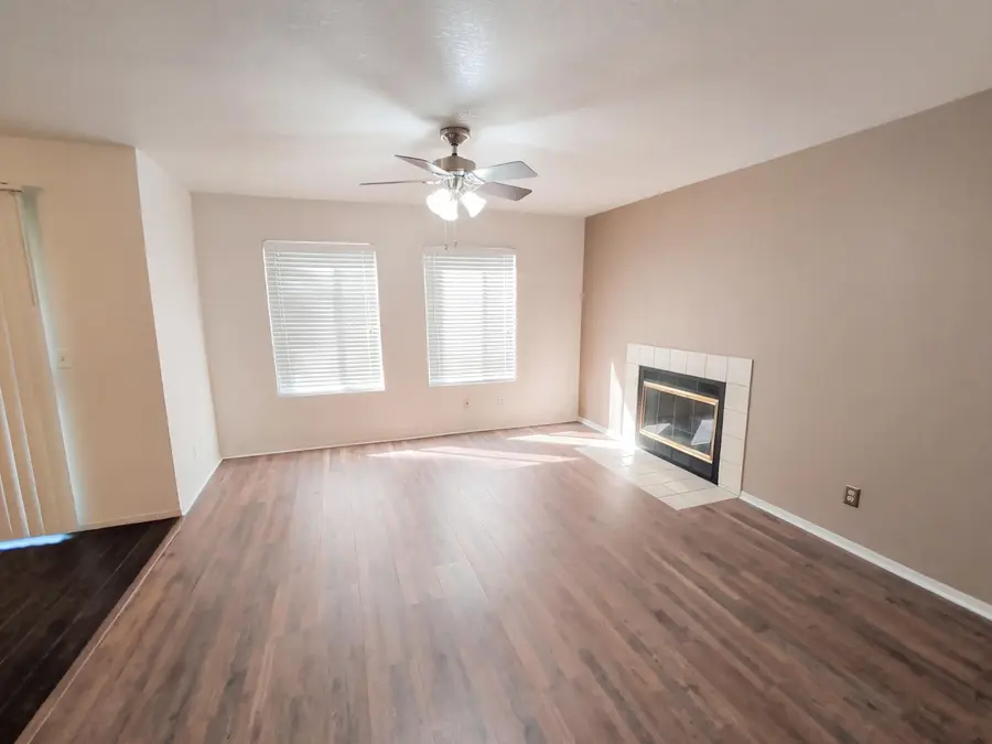 14500 Las Palmas Drive #16, Bakersfield, CA 93306 - #3