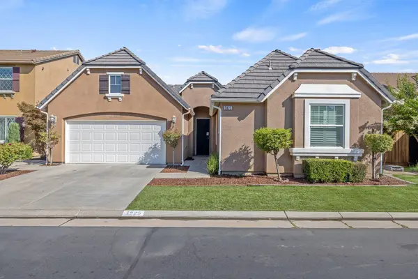 3825 Chessa Lane, Clovis, CA 93619
