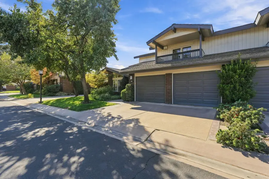 731 N Silvervale Drive, Visalia, CA 93291 - #2