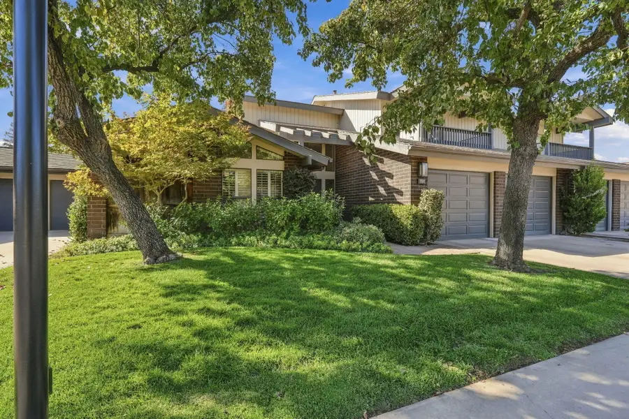 731 N Silvervale Drive, Visalia, CA 93291 - #3
