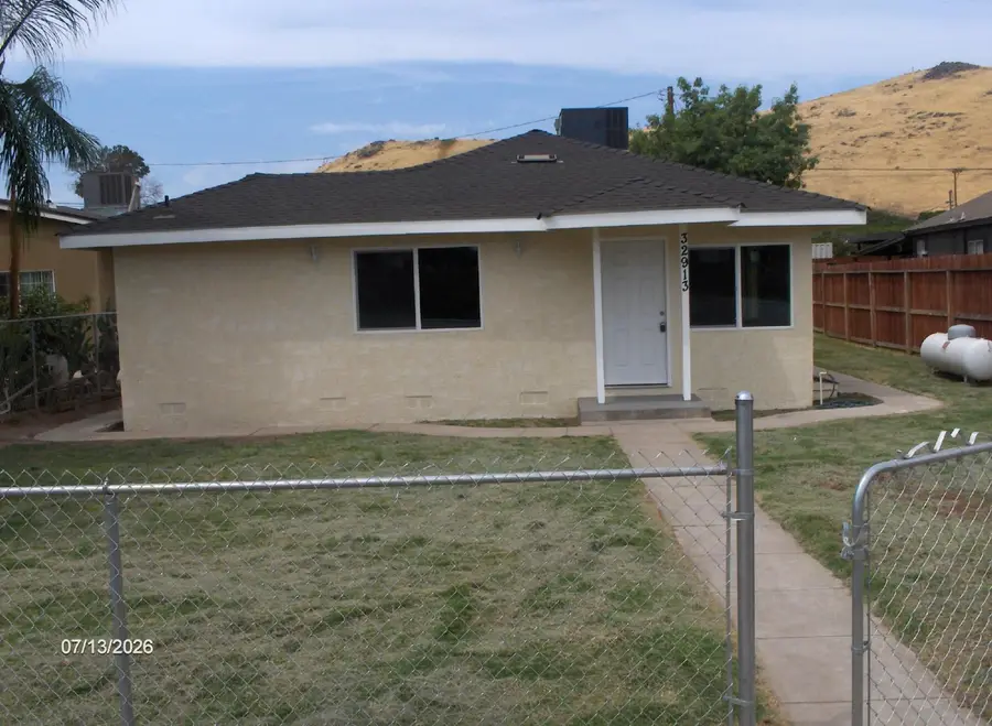 32913 Sierra Drive, Lemon Cove, CA 93244 - #3