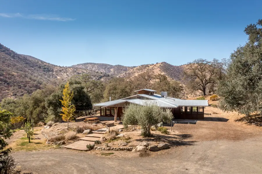 45487 South Fork Drive, Three Rivers, CA 93271 - #3