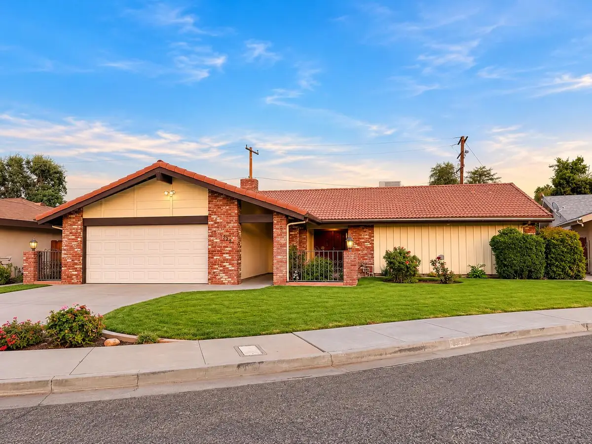 722 Carmelita Street, Porterville, CA 93257 - #1