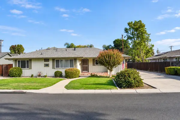 1334 W Howard Avenue, Visalia, CA 93277