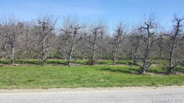 766 Mcmurray Road, Hendersonville, NC 28739 - Image #1