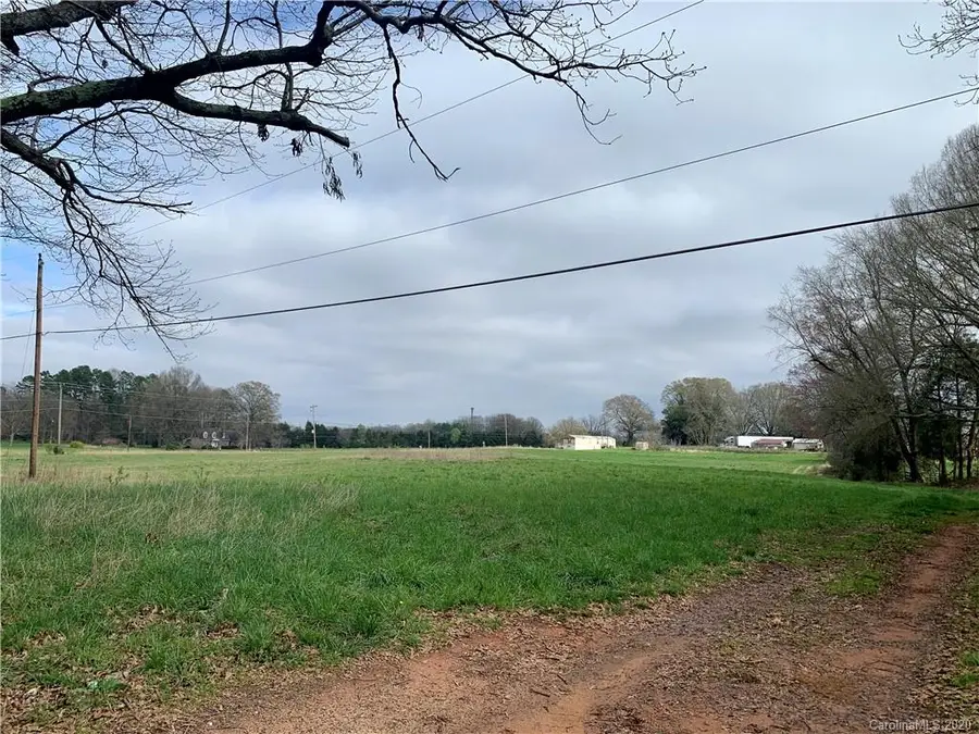 7221 Beatties Ford Road, Charlotte, NC 28216 - Image #2