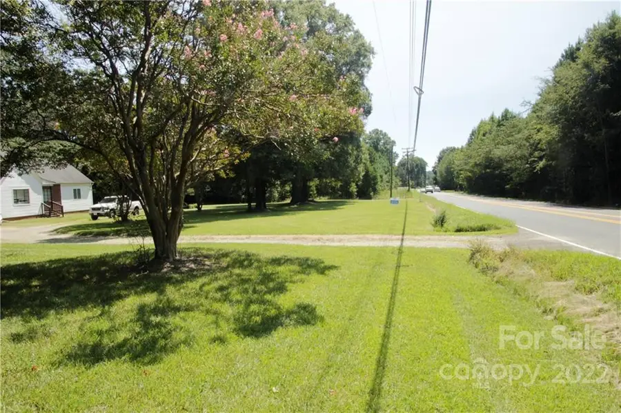 10003 Idlewild Road, Matthews, NC 28105 - Image #3