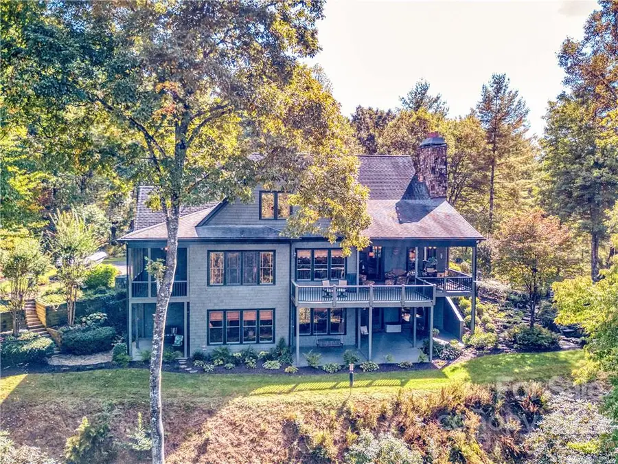 414 Trails End Road, Bryson City, NC 28713 - Image #3