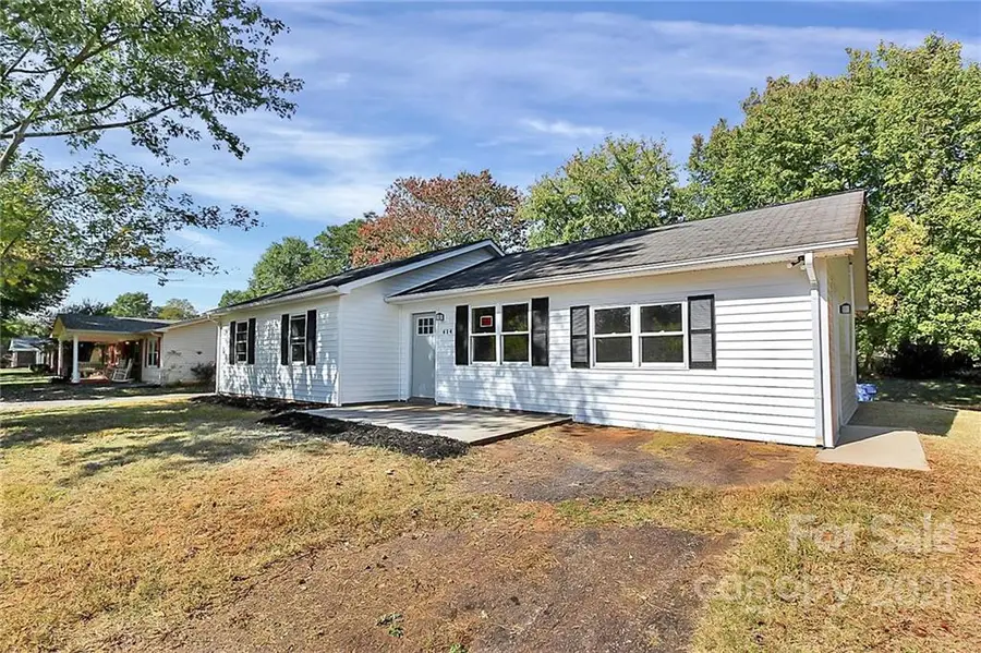 414 Avon Avenue, Troutman, NC 28166 - Image #2