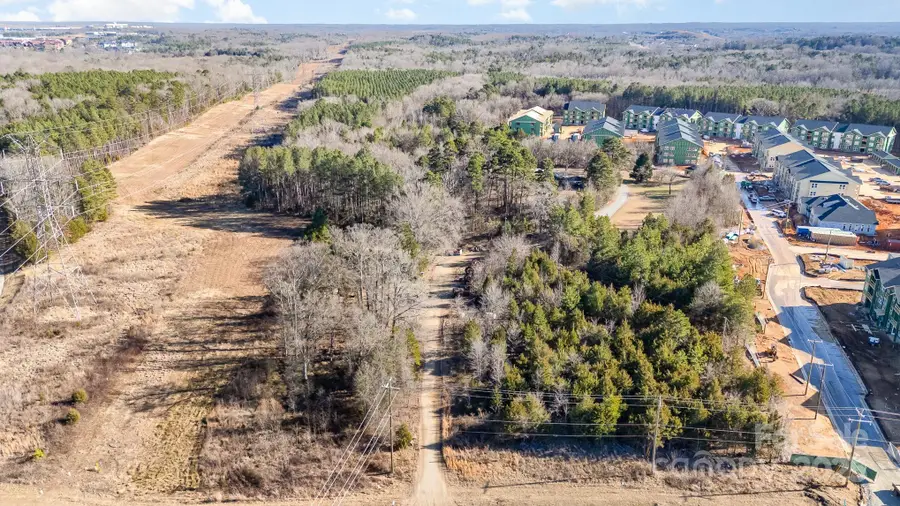 13320 Mallard Creek Road, Charlotte, NC 28262 - Image #3