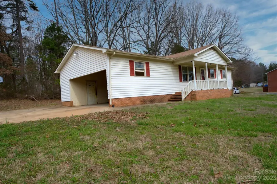 651, 655, 659 Dallas Stanley Highway, Dallas, NC 28034 - Image #2