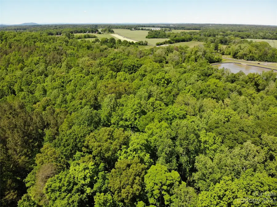 #168 Rolling Road, Lincolnton, NC 28092 - Image #2