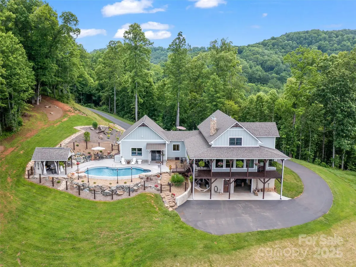 1590 S 226 Highway, Bakersville, NC 28705 - Image #1