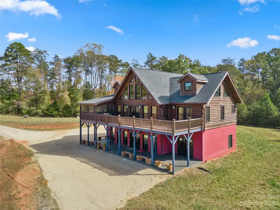 1642 Smith Waldrop Road, Mill Spring, NC 28756 - Image #2