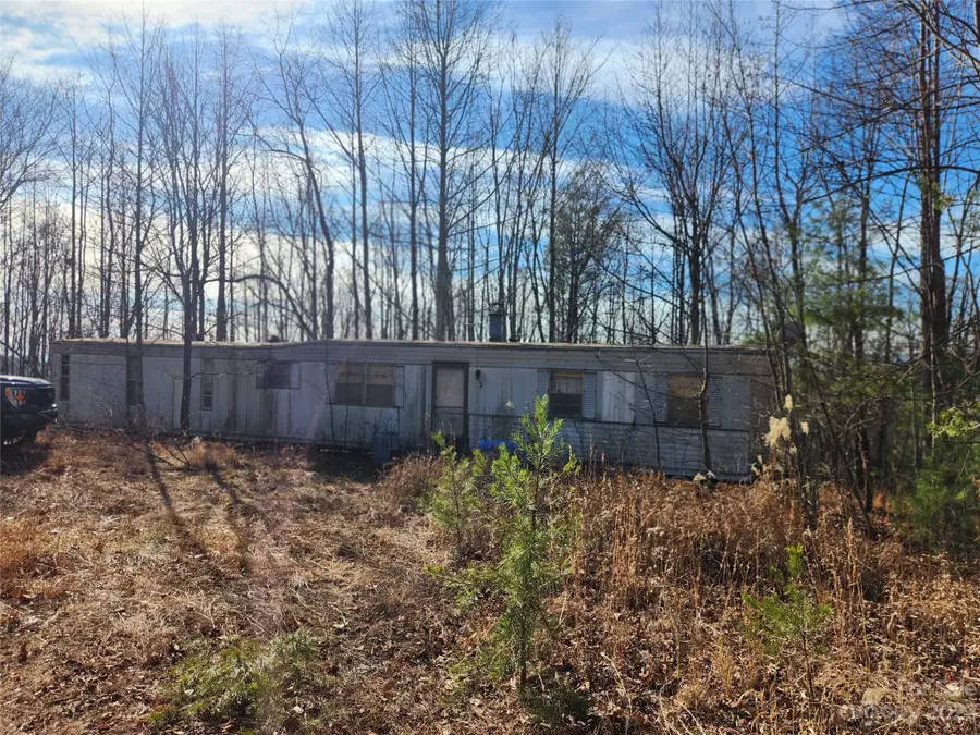 6900 Mertie Road, Millers Creek, NC 28651 - Image #2