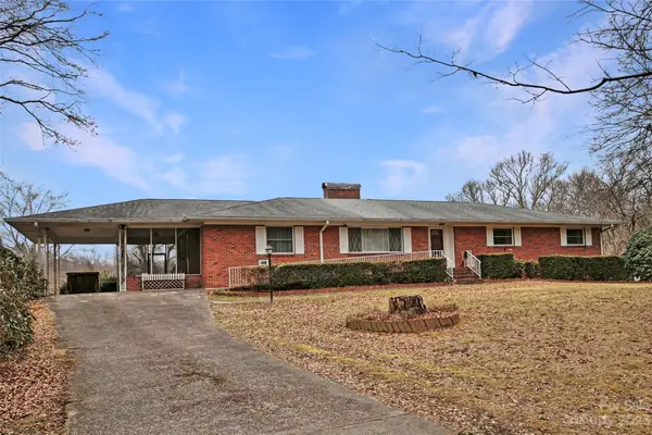 4555 Island Ford Road, Brevard, NC 28712