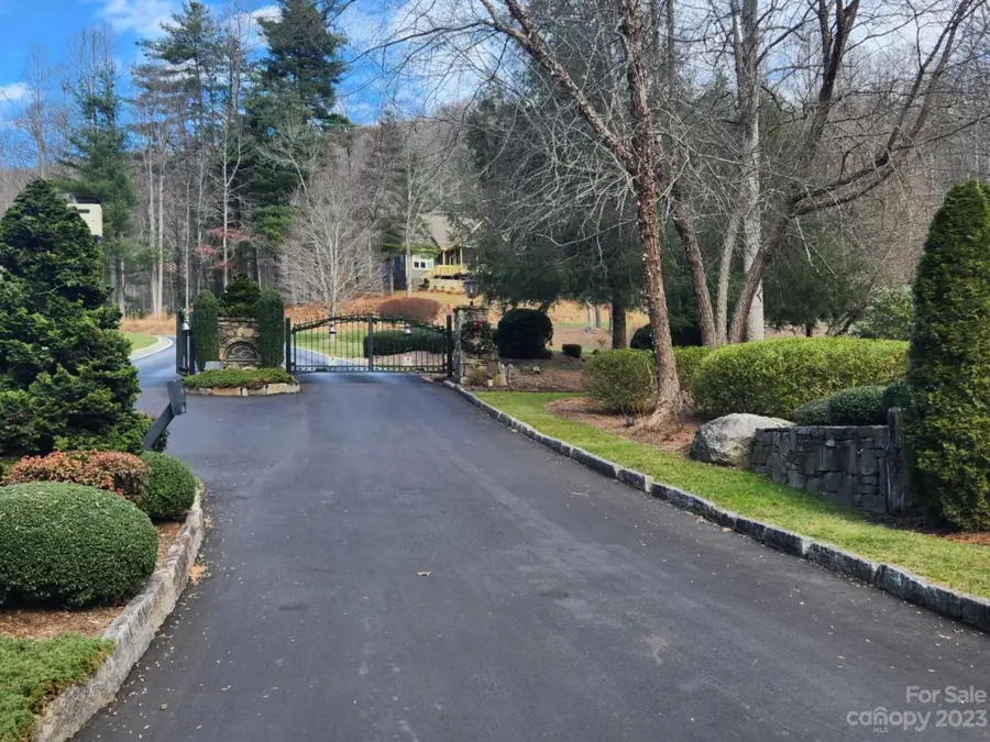 145 Ivywood Lane #10, Laurel Park, NC 28739 - Image #2