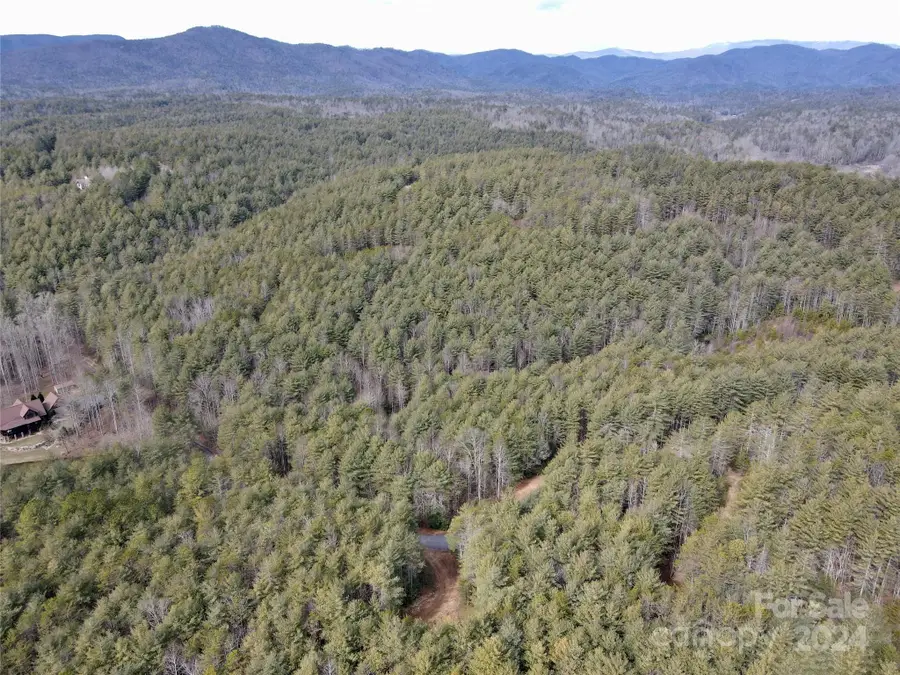 5632 Collette Ridge Circle, Collettsville, NC 28611 - Image #3