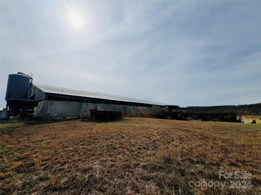 3425 Zion Church Road, Hickory, NC 28602 - Image #2