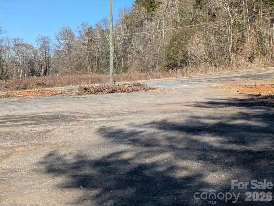102 Sanford Drive, Morganton, NC 28680 - #3
