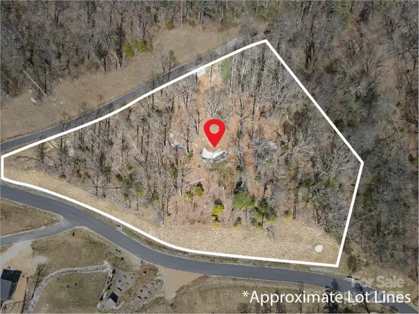 99999 New Sprout Lane #2, Hendersonville, NC 28792
