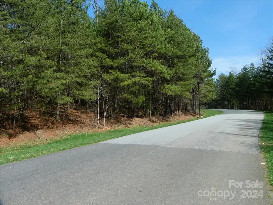 565 Whisper Lake Drive, New London, NC 28127 - Image #2