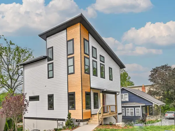 18 Sand Hill Road, Asheville, NC 28806