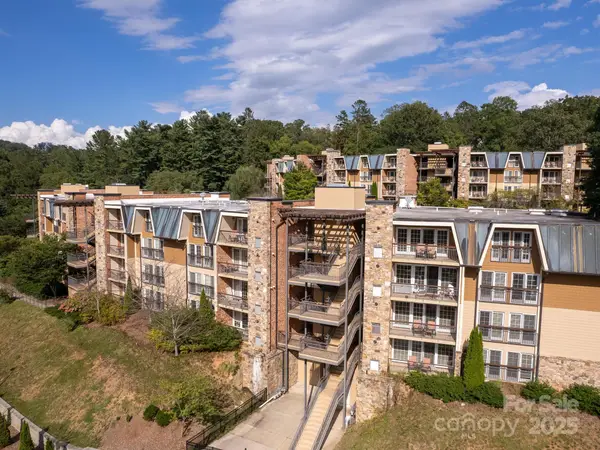 218 Bowling Park Road #218, Asheville, NC 28803