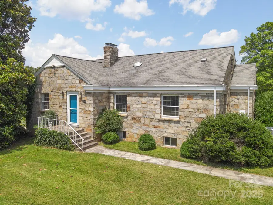 112 Bleynat Street Ne, Valdese, NC 28690 - Image #3