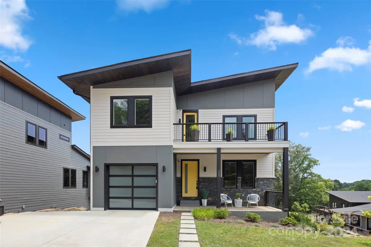 303 Iron Ridge Loop, Asheville, NC 28806 - Image #1