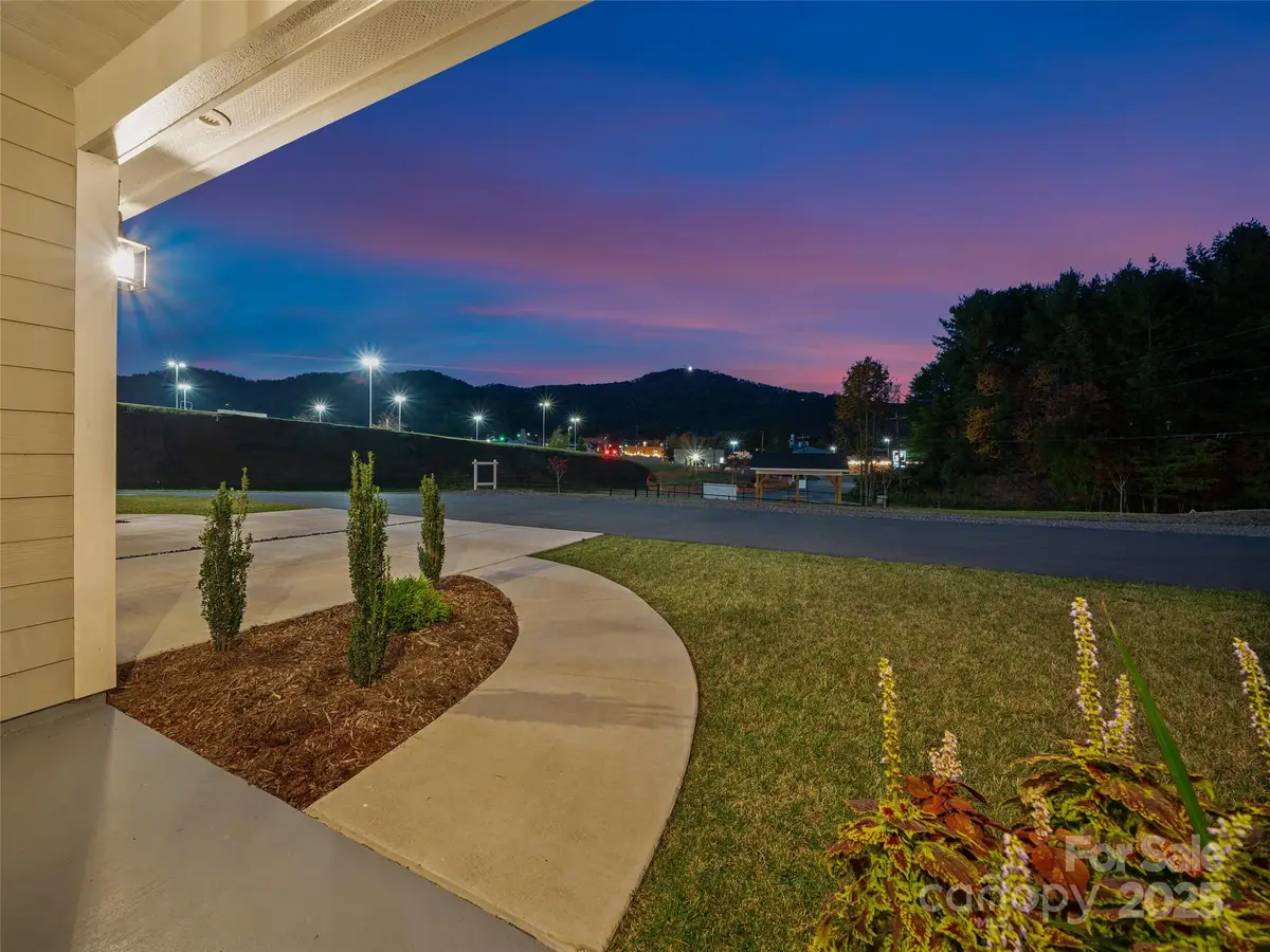 100 Red Twig Lane #Unit 103, Burnsville, NC 28714 - Image #1