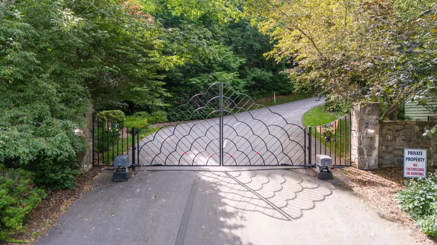 35 Twisted Trail, Waynesville, NC 28786 - Image #3