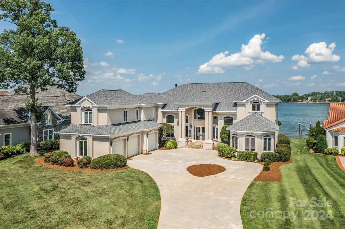 3446 Governors Island Drive, Denver, NC 28037 - Image #1