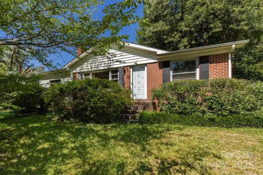 2001 Mcdonald Drive, Charlotte, NC 28216 - Image #2