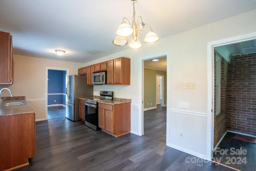 5511 Faulconbridge Road, Charlotte, NC 28227 - Image #3