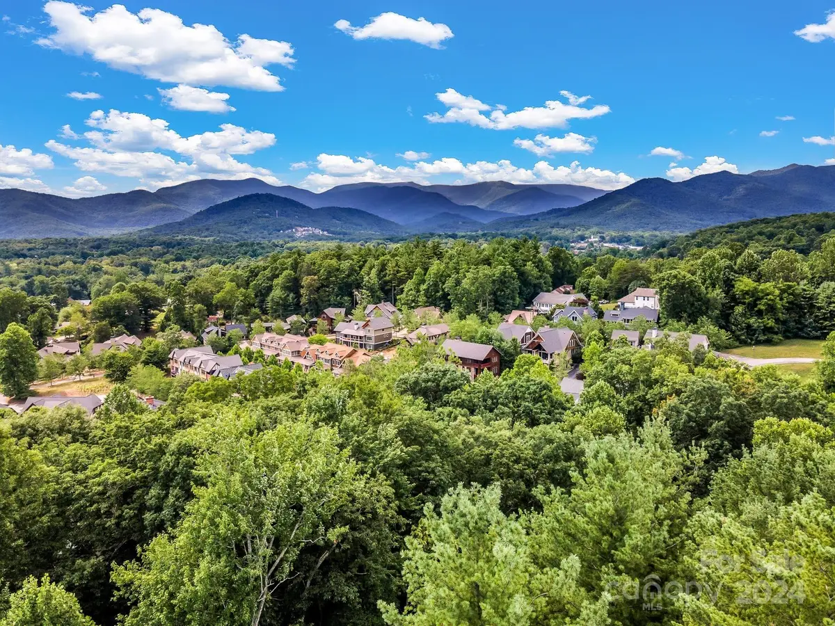 8 Whitman Lane, Black Mountain, NC 28711 - Image #1