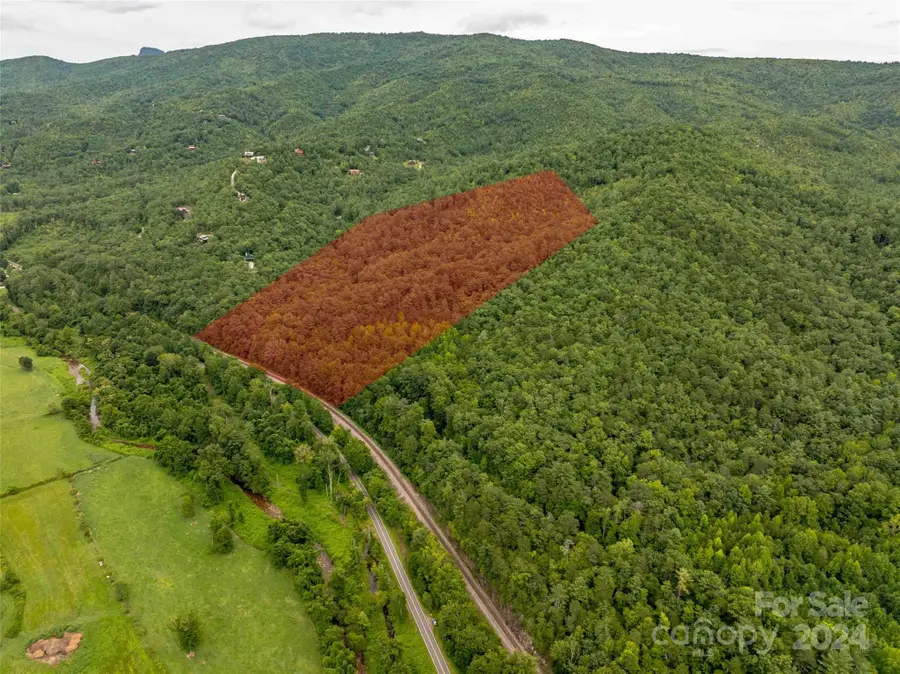 6786 Old Linville Road, Marion, NC 28752 - Image #3