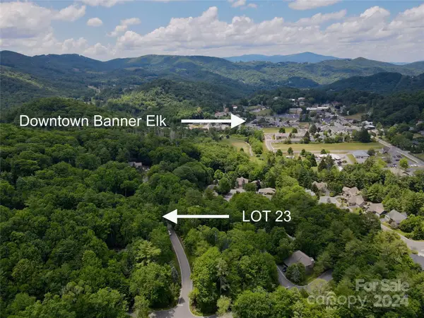 109 Puddingstone Parkway #23, Banner Elk, NC 28604