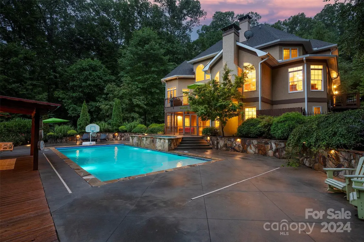 3637 Canterbury Lane, Yadkinville, NC 27055 - Image #1