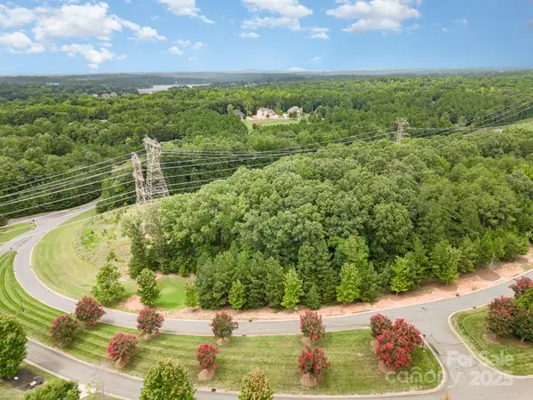 1400 Reflection Pointe Boulevard #327, Belmont, NC 28012