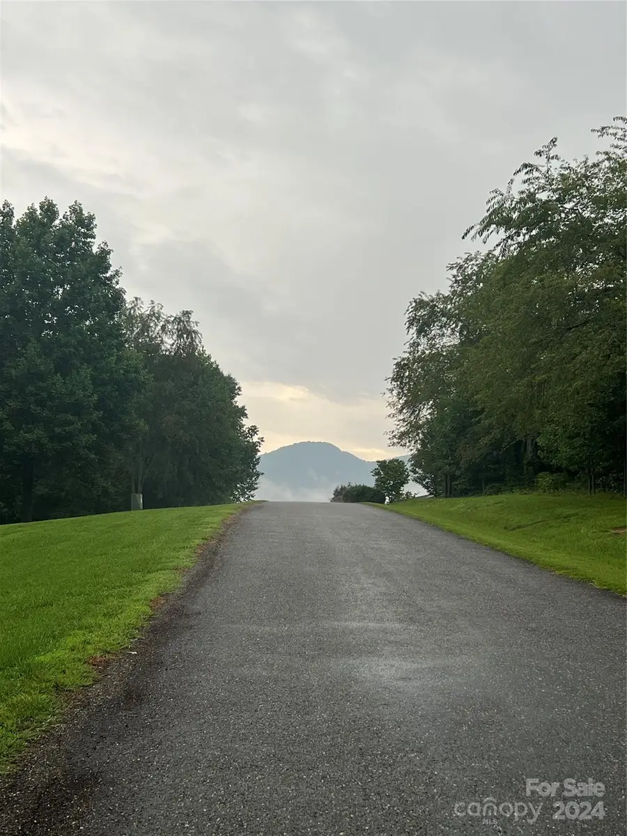 000 Easy Street #18, Lake Lure, NC 28746 - Image #2