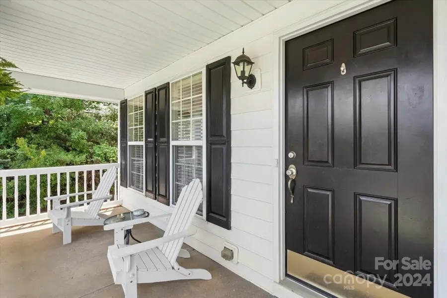 1900 Mt Isle Harbor Drive, Charlotte, NC 28214 - Image #2