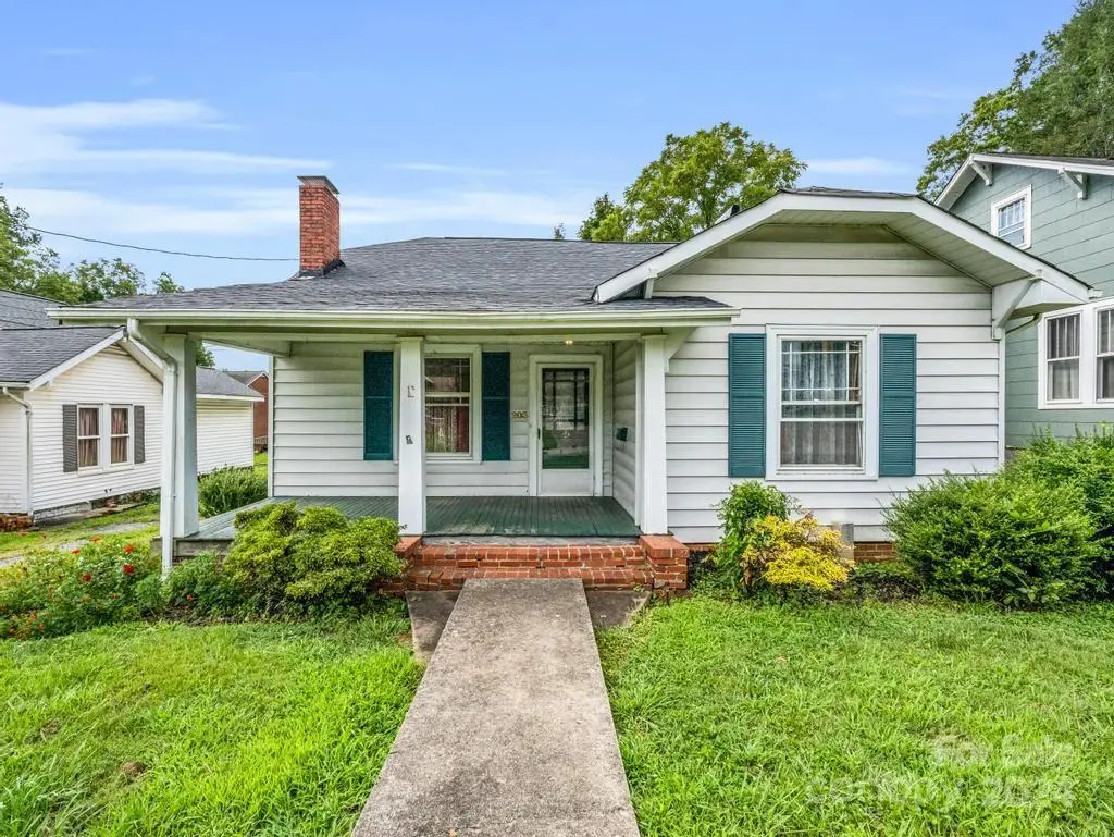 203 Court Street, Rutherfordton, NC 28139 - Image #1