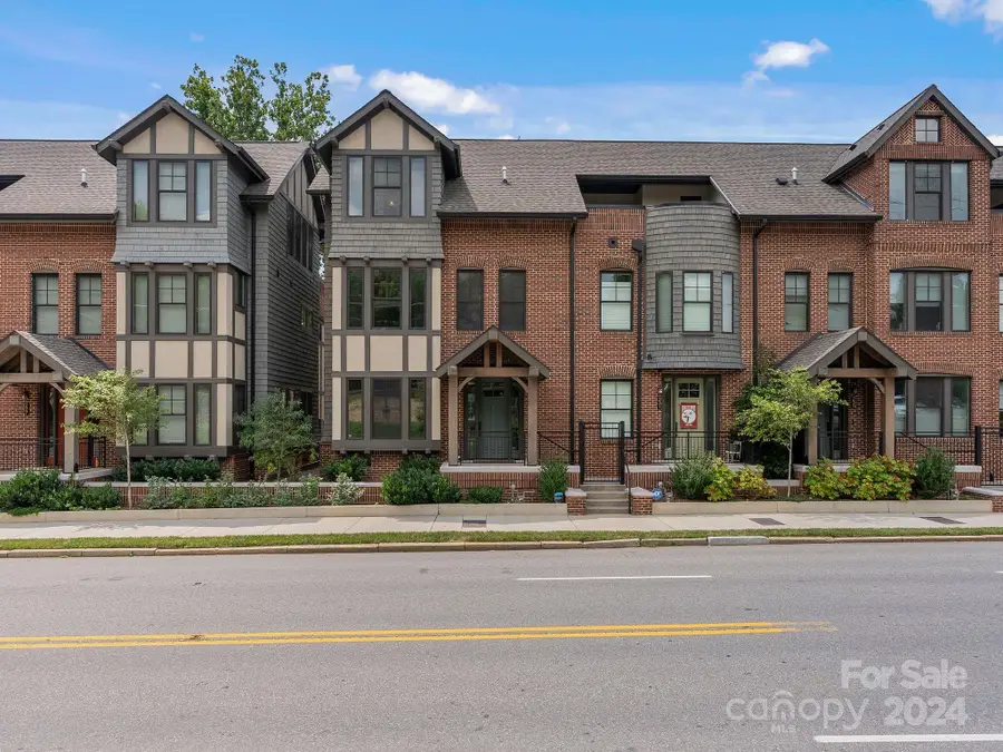 229 Broadway Street, Asheville, NC 28801 - Image #2