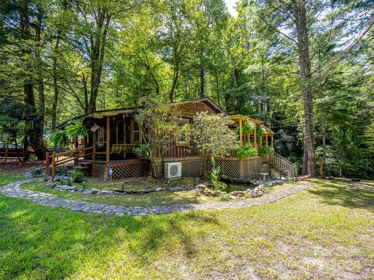 685 Shumont Road, Black Mountain, NC 28711 - Image #1